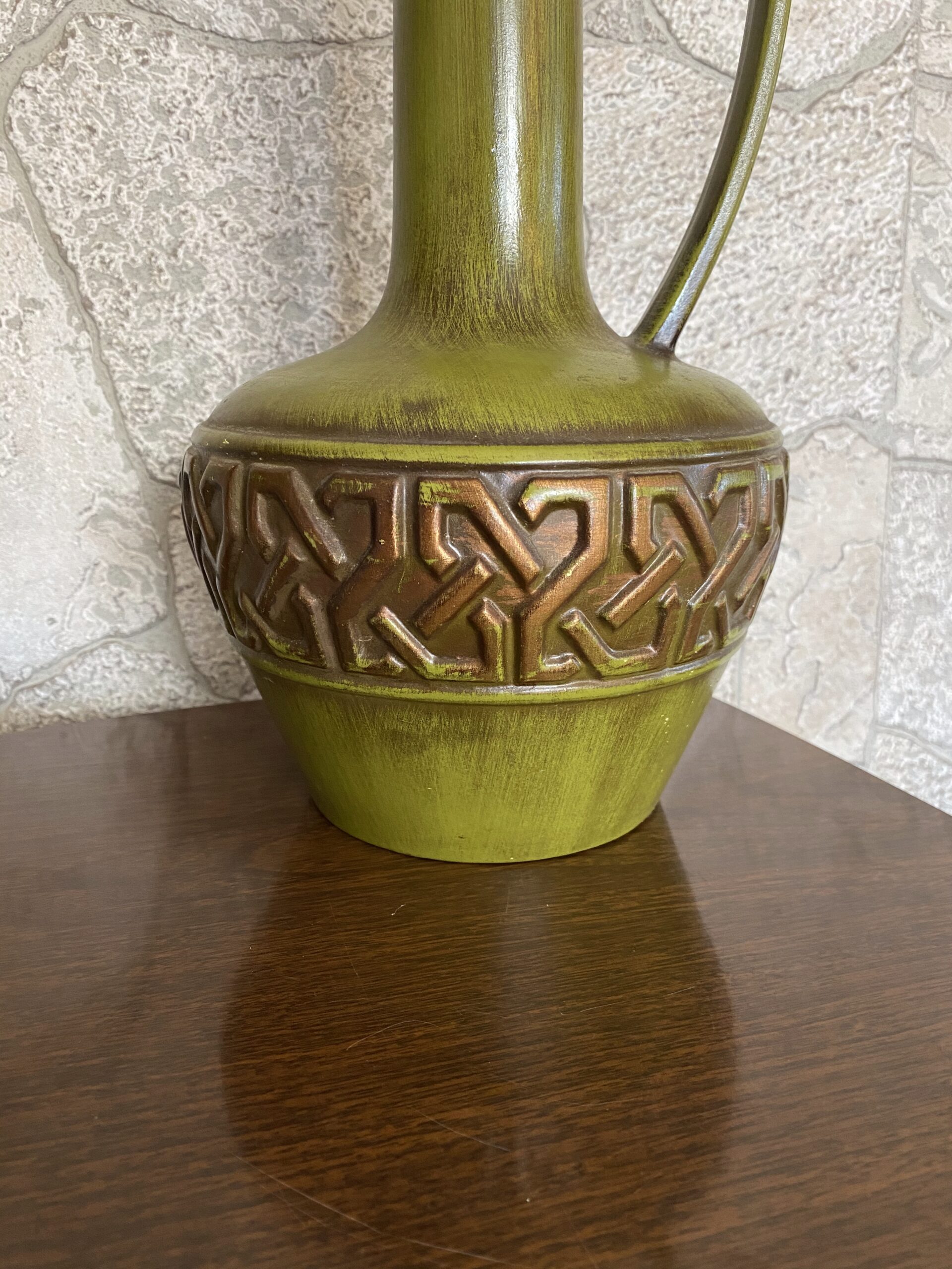 MCM Haeger Jug/Pitcher/Vase #4070/ Vintage Avocado Green Vase/1960s - Image 4